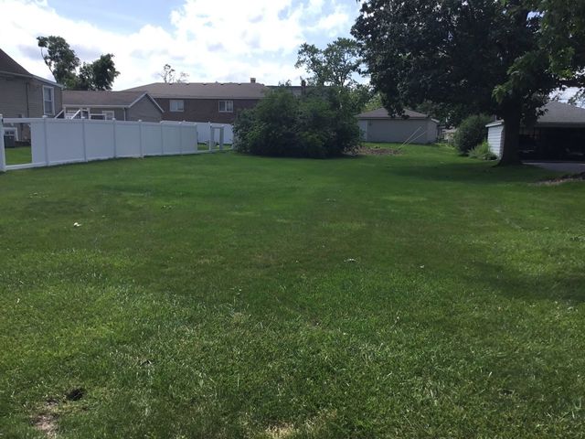 11832 S La Crosse Avenue, Alsip, IL 60803