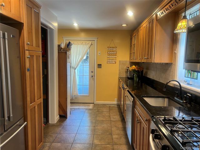 708 Homestead Avenue, Maybrook, NY 12543