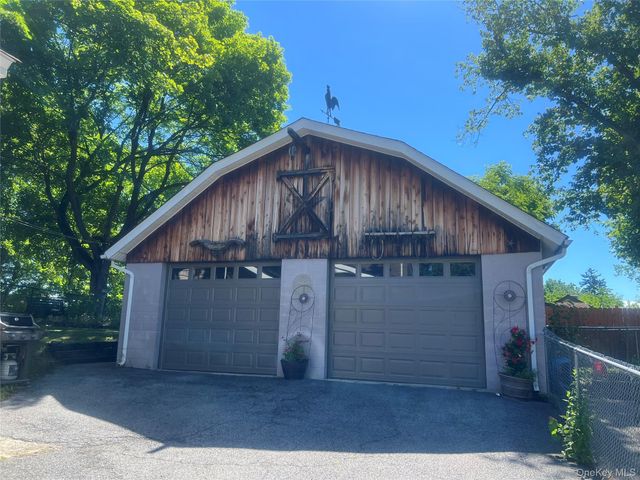 708 Homestead Avenue, Maybrook, NY 12543