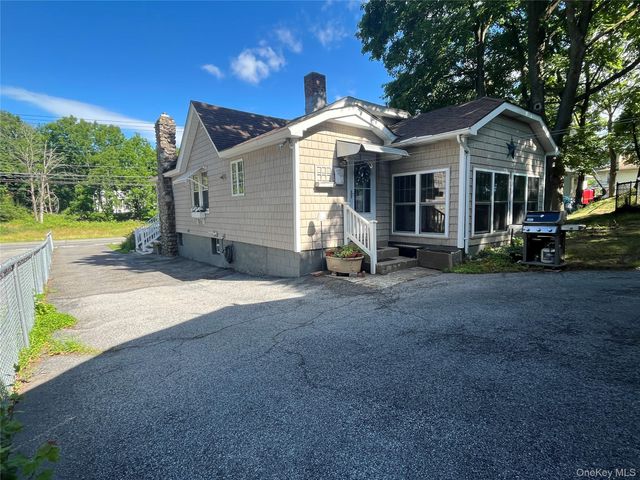 708 Homestead Avenue, Maybrook, NY 12543