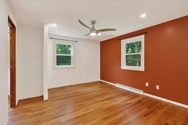 472 Summer St, Abington, MA 02351