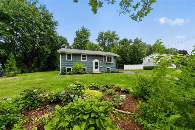 472 Summer St, Abington, MA 02351