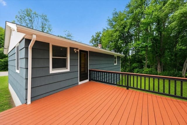 472 Summer St, Abington, MA 02351