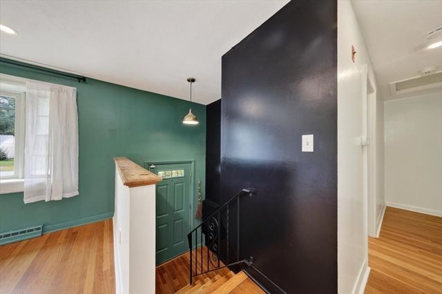 472 Summer St, Abington, MA 02351