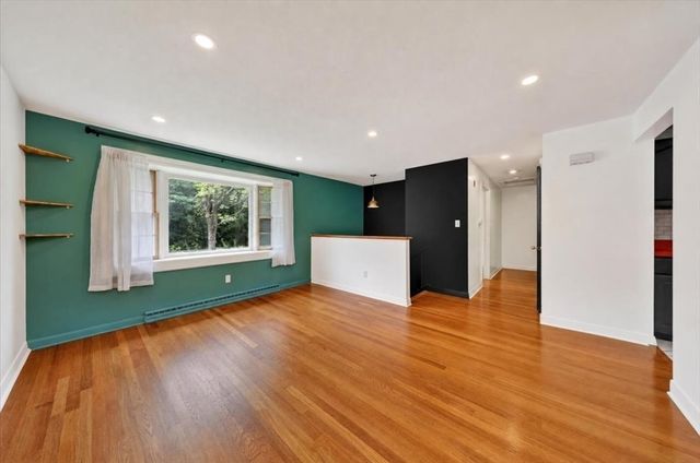 472 Summer St, Abington, MA 02351