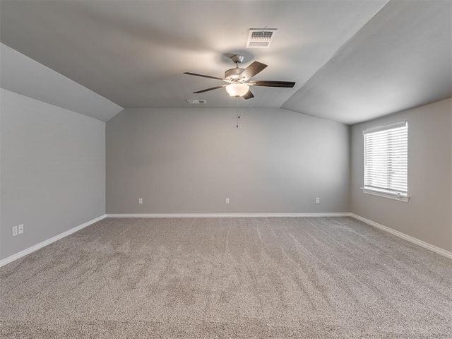 800 Bison Crossing Drive, Yukon, OK 73099