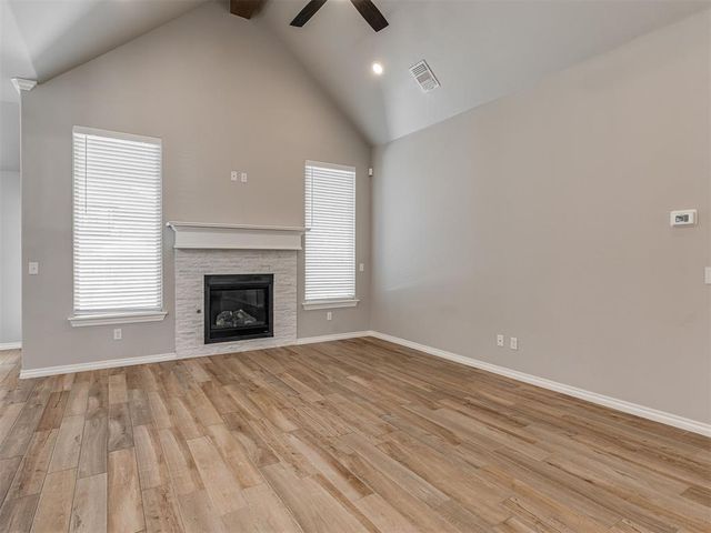 800 Bison Crossing Drive, Yukon, OK 73099