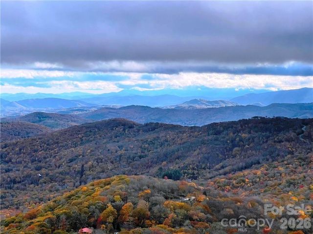 303 Sugar Top Drive 2816, Sugar Mountain, NC 28604