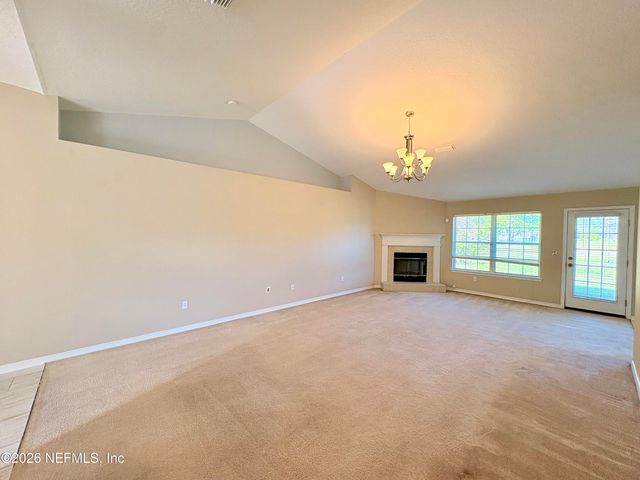 15677 MOSS HOLLOW Drive, Jacksonville, FL 32218