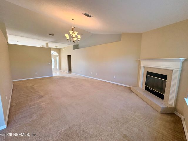 15677 MOSS HOLLOW Drive, Jacksonville, FL 32218