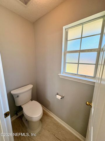 15677 MOSS HOLLOW Drive, Jacksonville, FL 32218