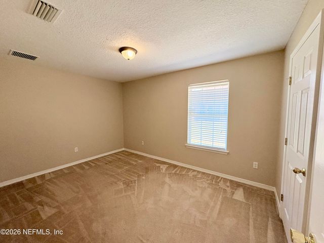 15677 MOSS HOLLOW Drive, Jacksonville, FL 32218