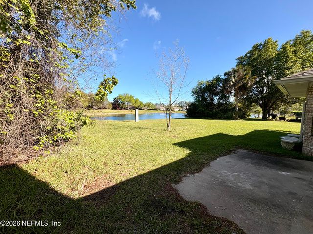 15677 MOSS HOLLOW Drive, Jacksonville, FL 32218