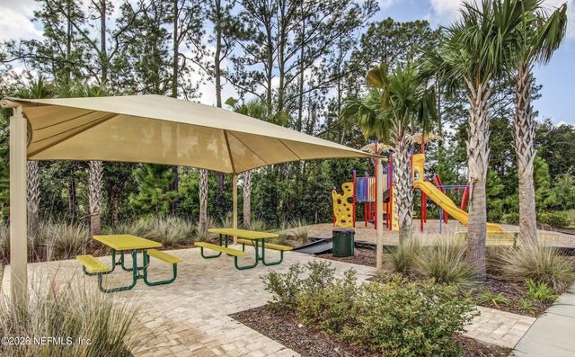 15677 MOSS HOLLOW Drive, Jacksonville, FL 32218