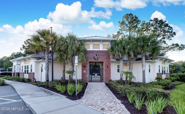 15677 MOSS HOLLOW Drive, Jacksonville, FL 32218