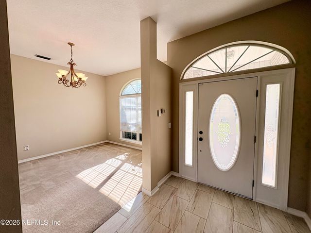 15677 MOSS HOLLOW Drive, Jacksonville, FL 32218