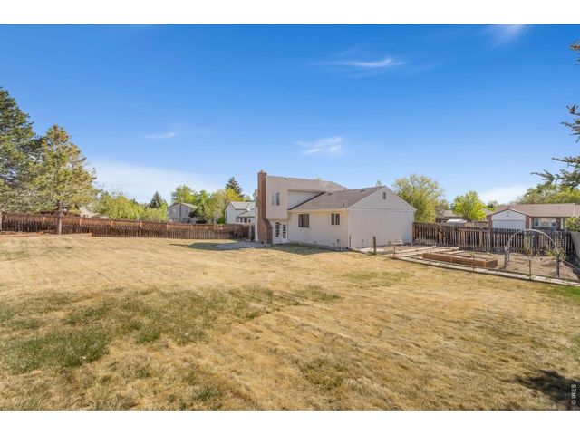 3967 Ash Ave, Loveland, CO 80538