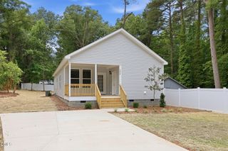 1304 Goldsboro Avenue, Sanford, NC 27330