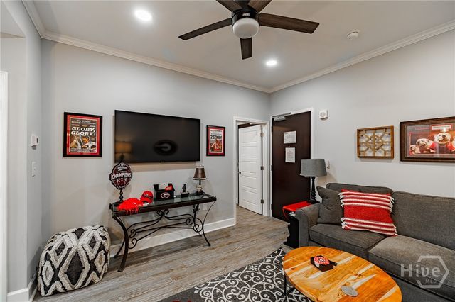 250 Broad Street W 811, Athens, GA 30601