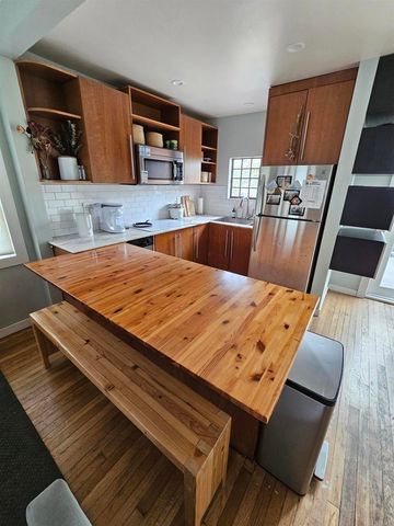 4627 Dwight Street, San Diego, CA 92105