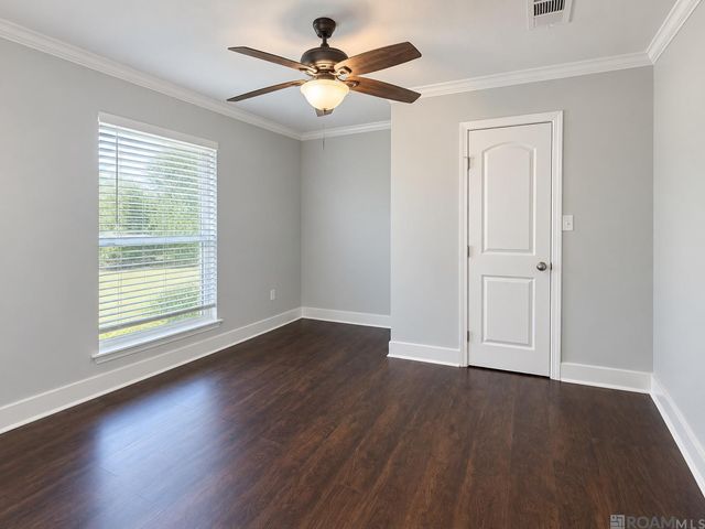 1777 Rue Desiree, Baton Rouge, LA 70810
