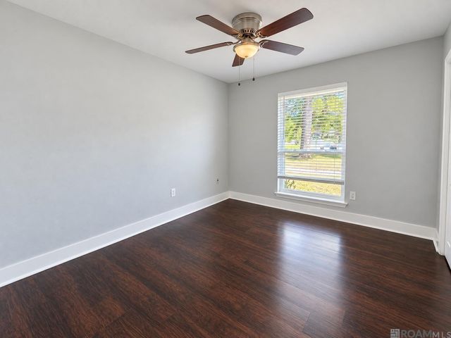 1777 Rue Desiree, Baton Rouge, LA 70810