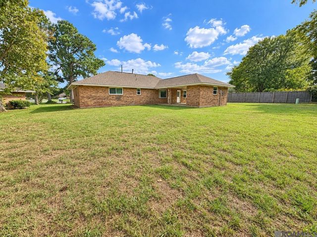 1777 Rue Desiree, Baton Rouge, LA 70810