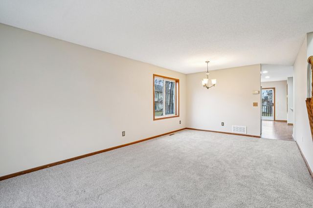 577 Eagle Ridge Road, Woodbury, MN 55125