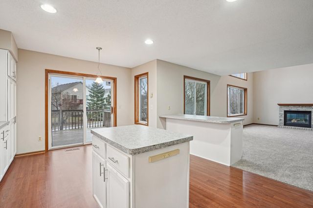 577 Eagle Ridge Road, Woodbury, MN 55125