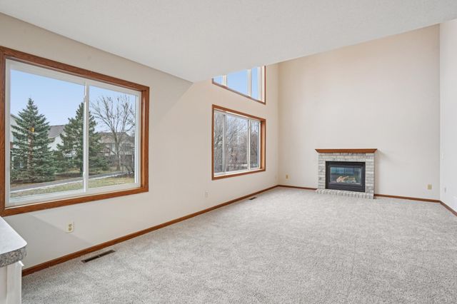 577 Eagle Ridge Road, Woodbury, MN 55125