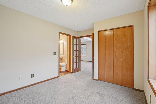 577 Eagle Ridge Road, Woodbury, MN 55125