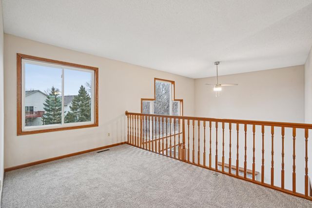 577 Eagle Ridge Road, Woodbury, MN 55125