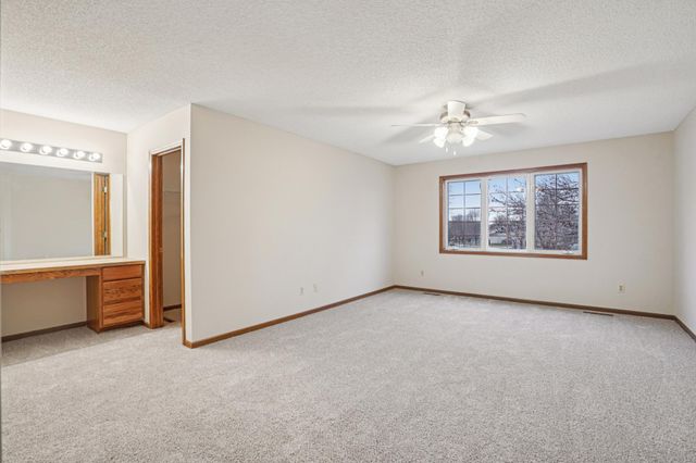 577 Eagle Ridge Road, Woodbury, MN 55125