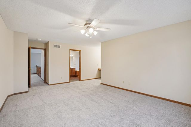 577 Eagle Ridge Road, Woodbury, MN 55125