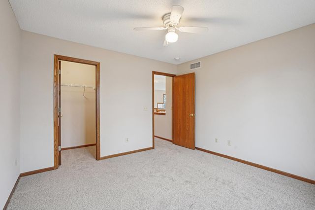 577 Eagle Ridge Road, Woodbury, MN 55125