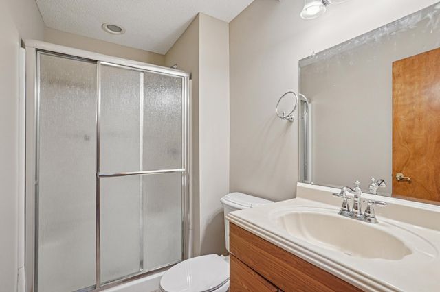 577 Eagle Ridge Road, Woodbury, MN 55125