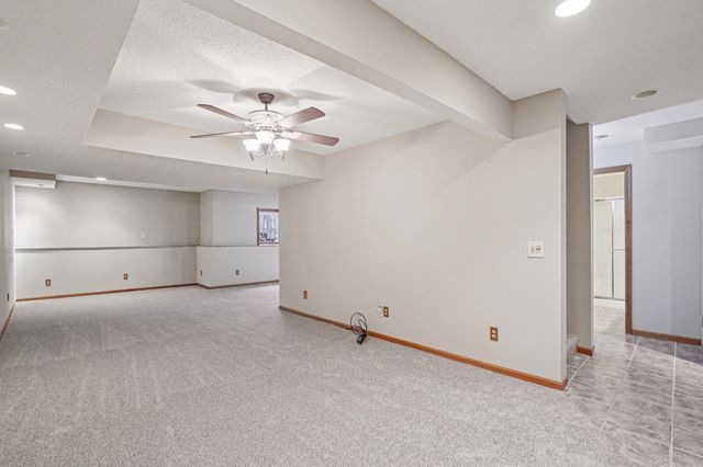 577 Eagle Ridge Road, Woodbury, MN 55125