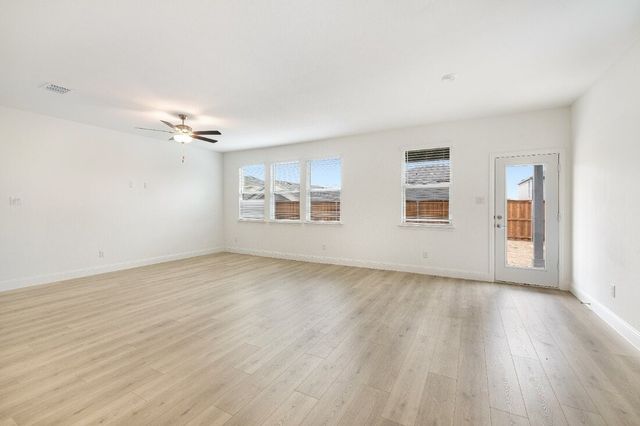 14925 Hierba Mora Drive, Fort Worth, TX 76052