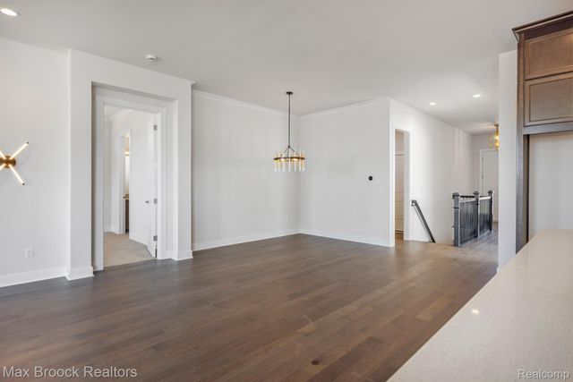5636 Suffolk Court, West Bloomfield Charter Township, MI 48322