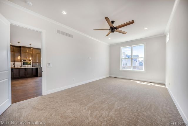5636 Suffolk Court, West Bloomfield Charter Township, MI 48322