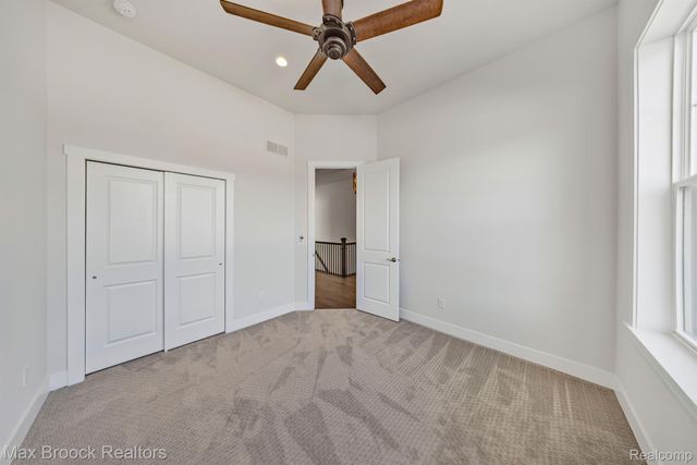 5636 Suffolk Court, West Bloomfield Charter Township, MI 48322