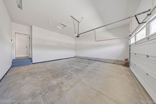 5636 Suffolk Court, West Bloomfield Charter Township, MI 48322