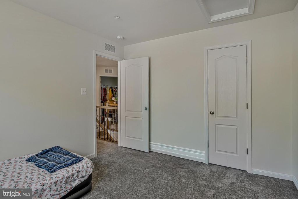Image 36 of property listing at 2950 KNIGHT CT, Bryans Road, MD 20616