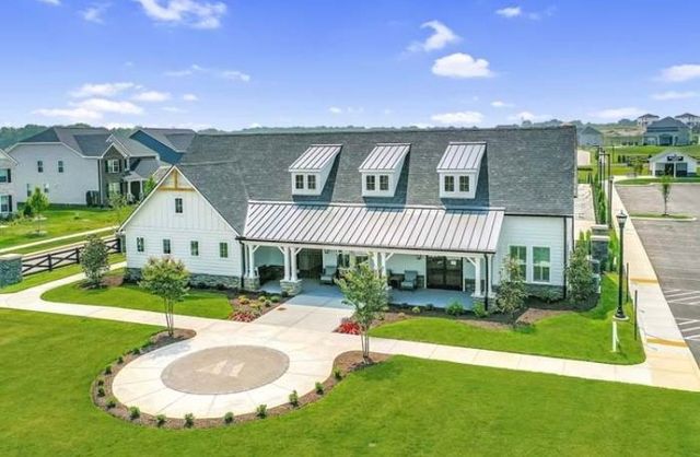 1407 Autumn Leaf Ln, Mount Juliet, TN 37122