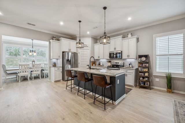 1407 Autumn Leaf Ln, Mount Juliet, TN 37122