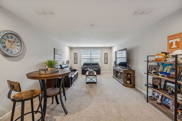 1407 Autumn Leaf Ln, Mount Juliet, TN 37122