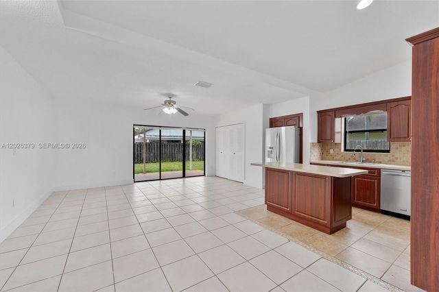 16110 SW 300th St, Homestead, FL 33033