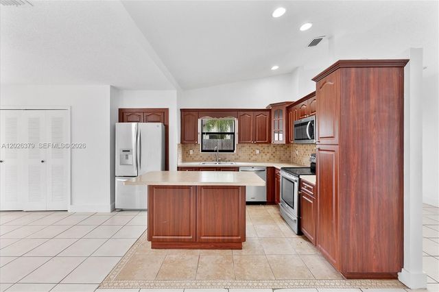 16110 SW 300th St, Homestead, FL 33033