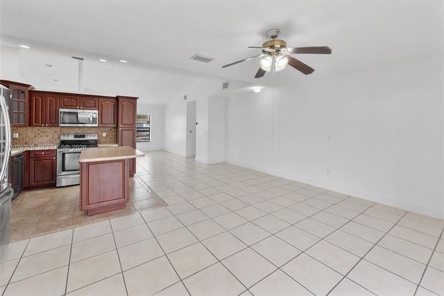 16110 SW 300th St, Homestead, FL 33033