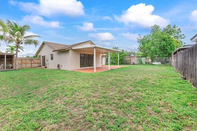 16110 SW 300th St, Homestead, FL 33033